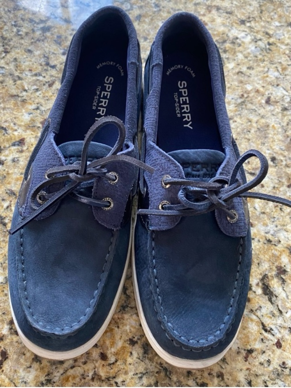 Sperry Top-Sider Women’s Size 9 Navy Blue Boat Shoes